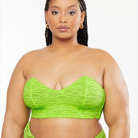 NEw Savage x Fenty Curvy All Over Me Lace Bandeau Bralette Green Tea 1X - Picture 3 of 10